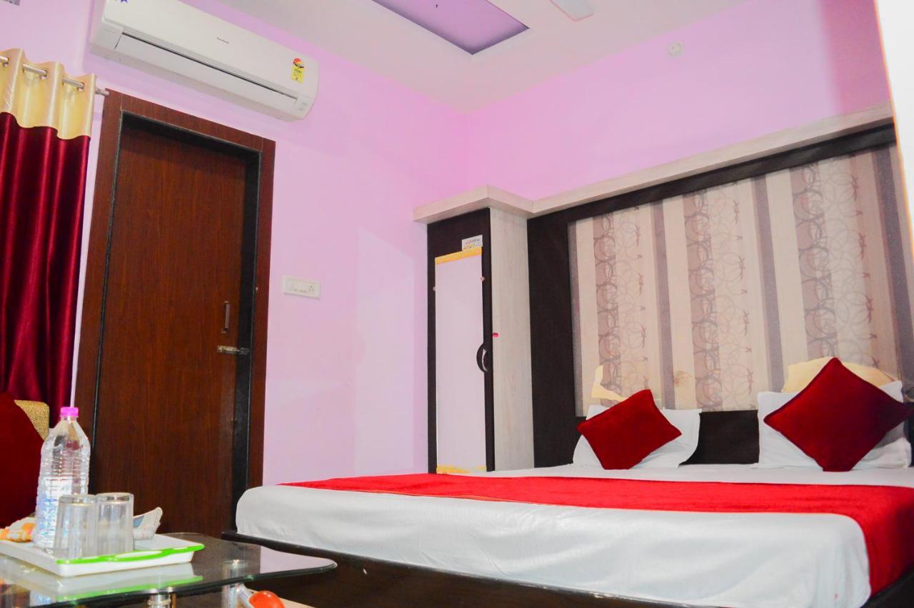 Hotel Royal Palace - 150 Meters From Mahakal Temple Ujjain Eksteriør billede